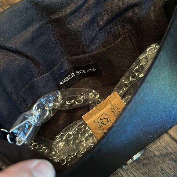 NWT Amber Sceats Rhinestone Satin Clutch/Purse/Bag - Picture 5 of 10